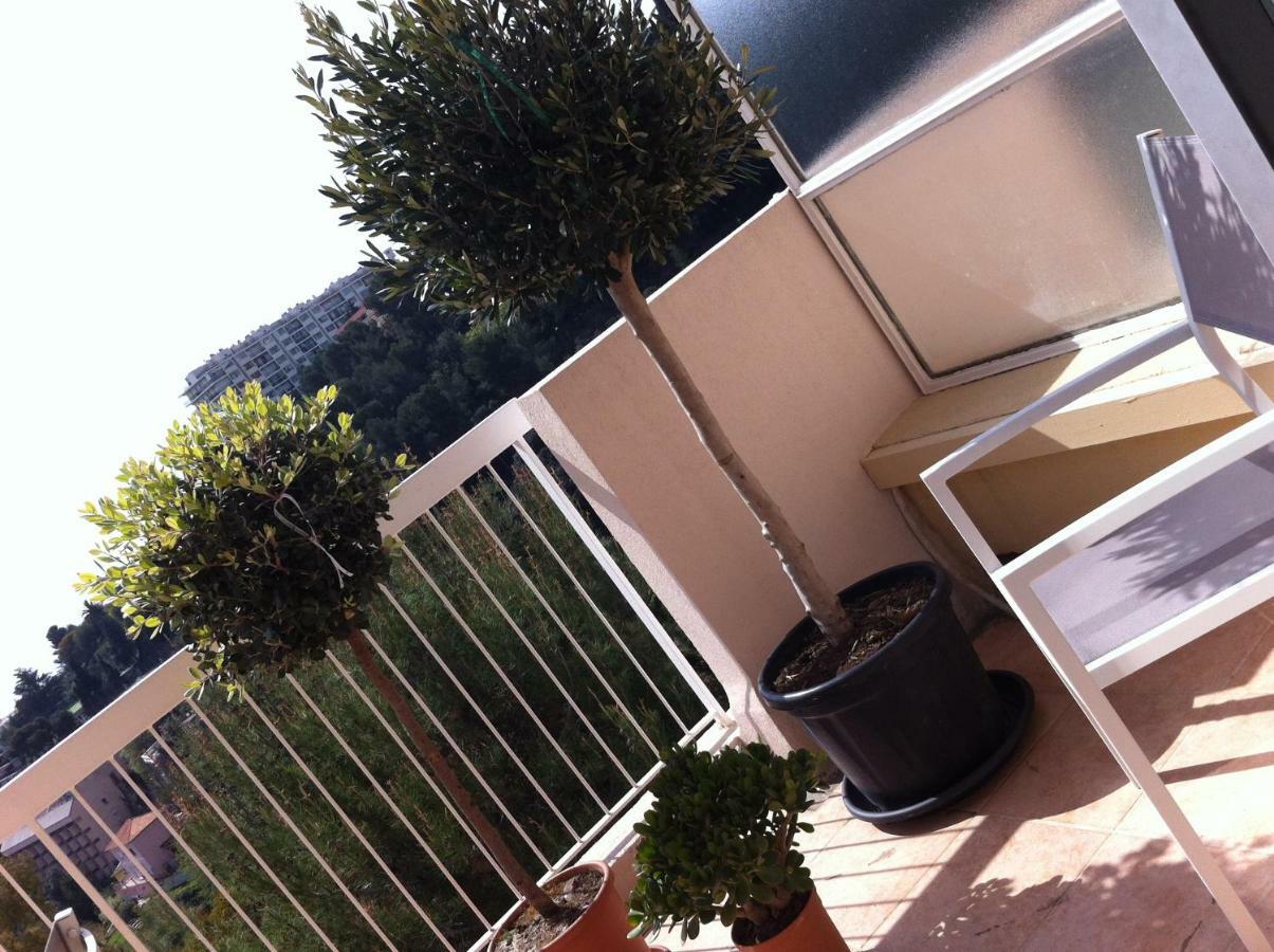 La Madonette Apartment Nisa Exterior foto