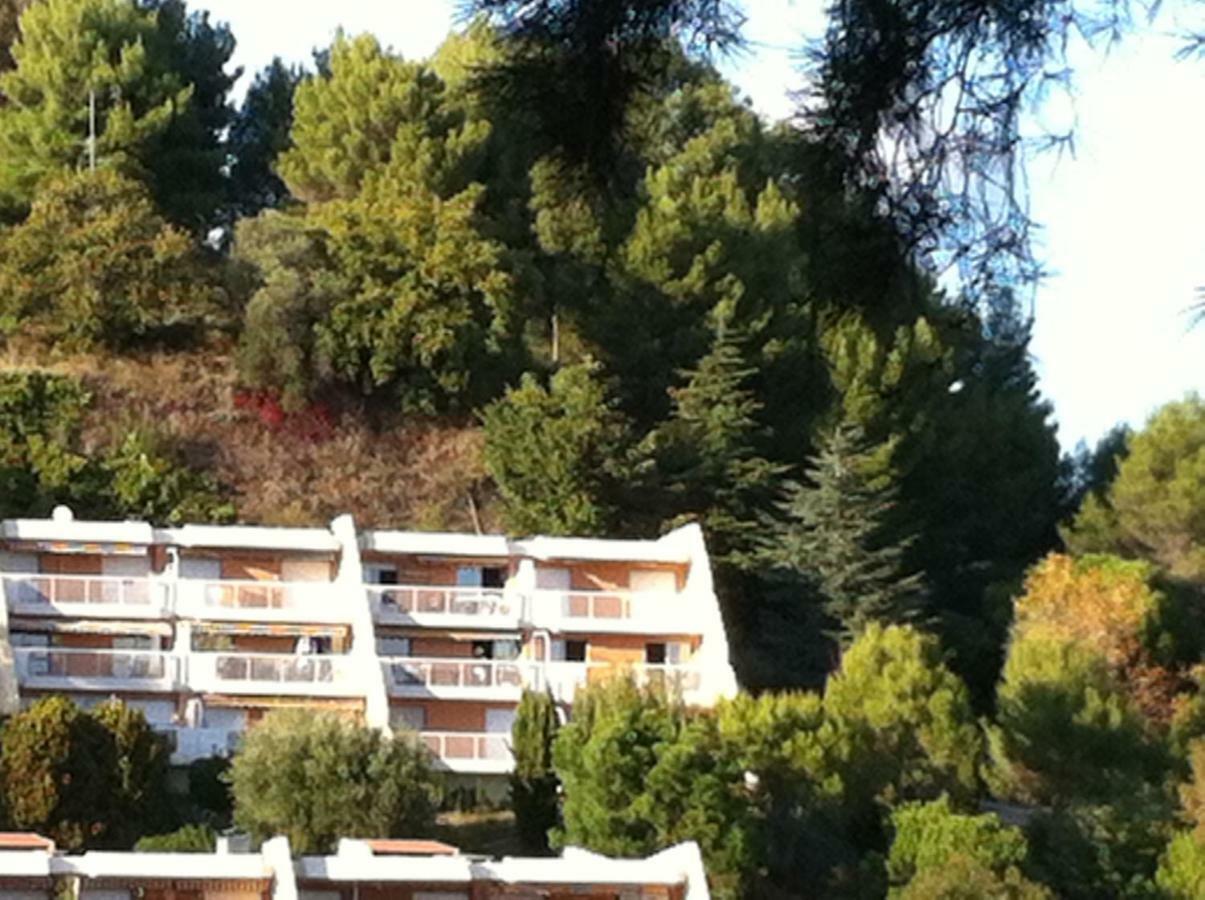 La Madonette Apartment Nisa Exterior foto